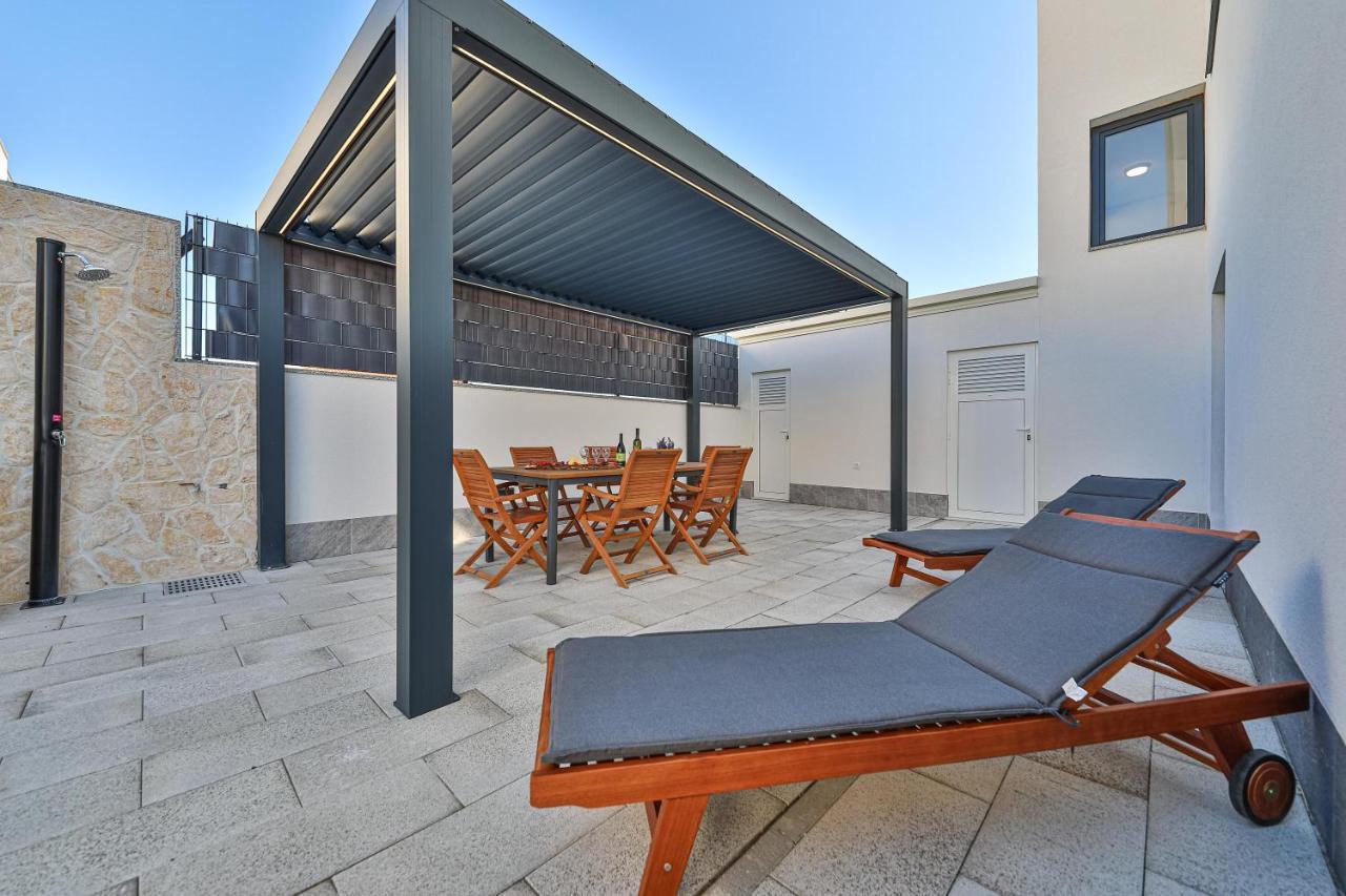 Luxury Apartment Pia With Swimming Pool And Grill Trogir Ngoại thất bức ảnh