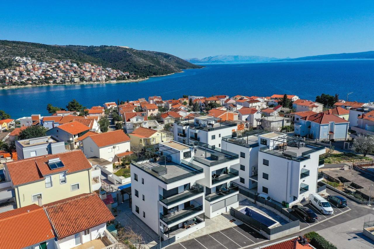 Luxury Apartment Pia With Swimming Pool And Grill Trogir Ngoại thất bức ảnh