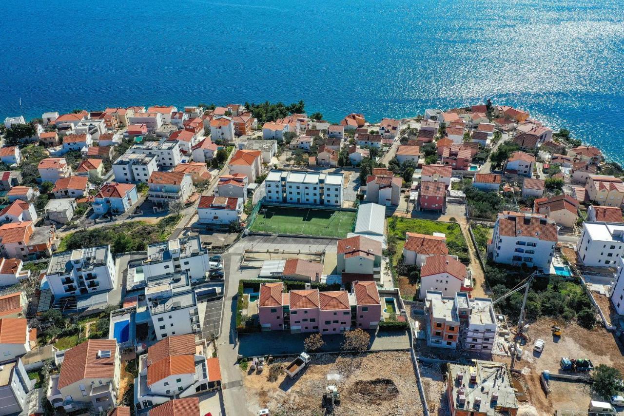 Luxury Apartment Pia With Swimming Pool And Grill Trogir Ngoại thất bức ảnh