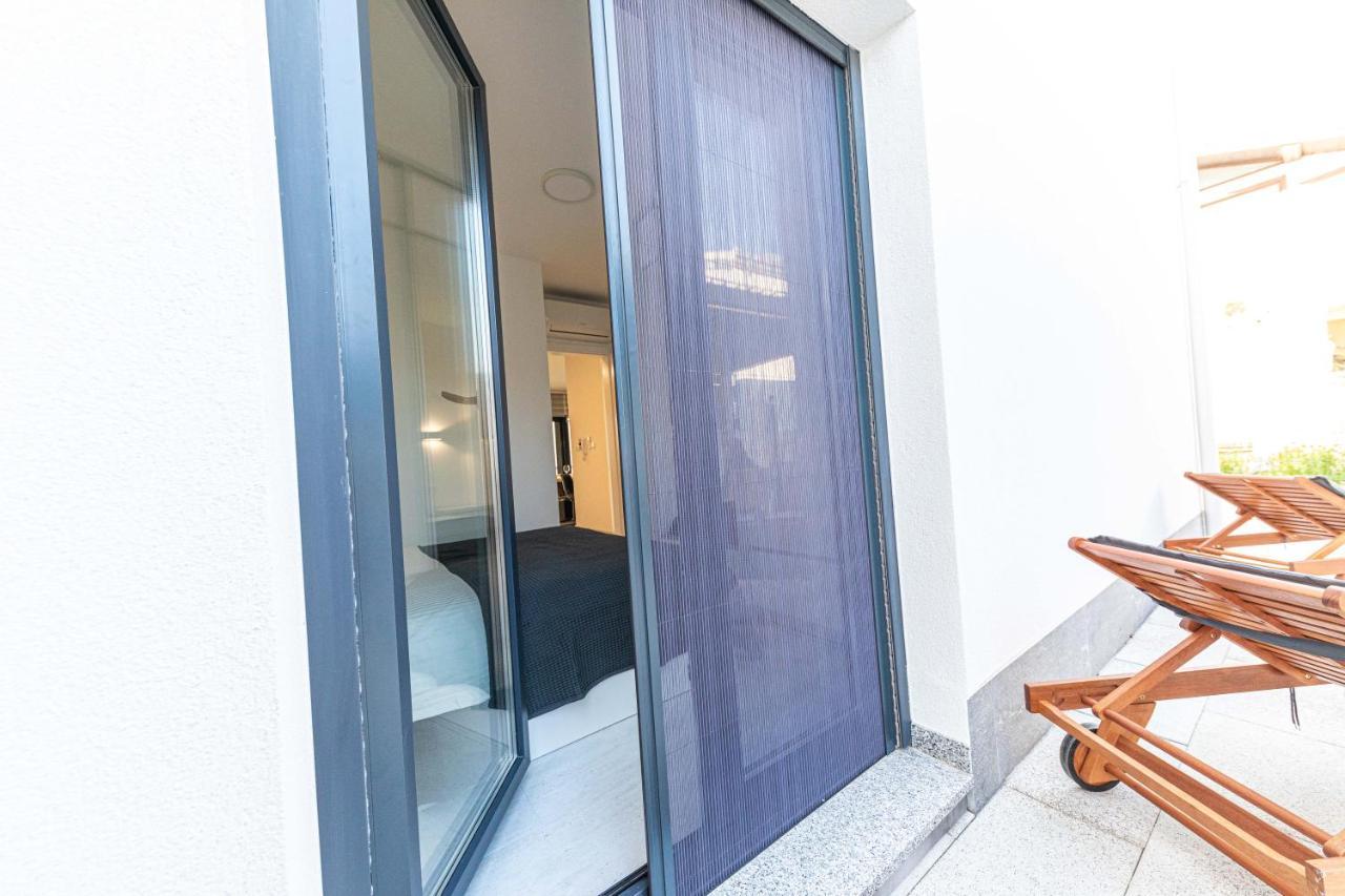 Luxury Apartment Pia With Swimming Pool And Grill Trogir Ngoại thất bức ảnh